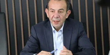 Tanju Özcan görevden uzaklaştırıldı