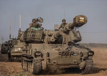 İsrail, Lübnan’a kara saldırısı başlattı