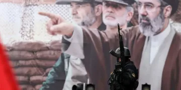 İran Karıştı: Devrim Muhafızları Sözcüsü Öldürüldü!
