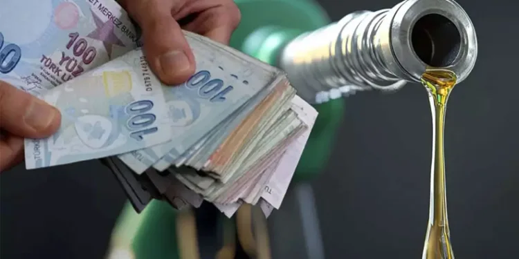 Akaryakıta Dev Zam: Motorin 80 TL Sınırına Dayanıyor! (24 Mart Salı)
