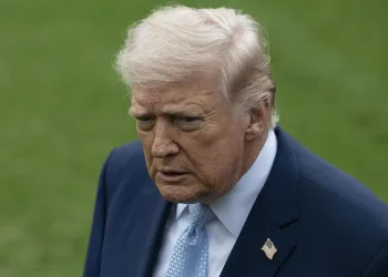 Trump’tan İran Kararı: Saldırılar 5 Gün Durduruldu, Petrol Fiyatları Çakıldı