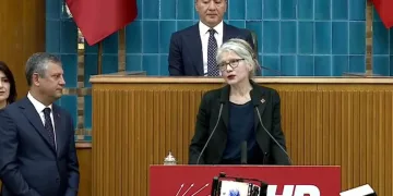 Emine Ülker Tarhan 12 Yıl Sonra CHP’ye Döndü!