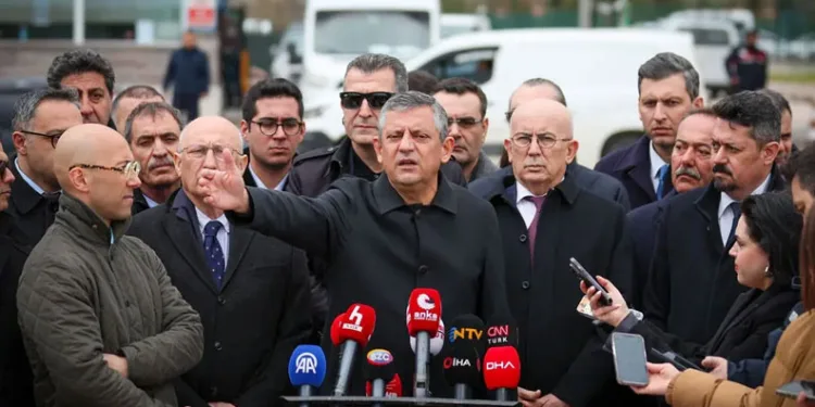Özgür Özel Programını İptal Etti: CHP Lideri Bursa’ya Geliyor