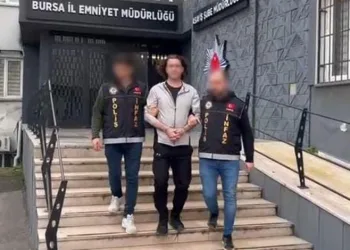 Bursa’da ‘Dur’ ihtarına uymayan motosikletliye 245 bin TL ceza