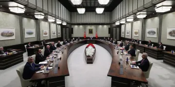 Kabine Ortadoğu savaşı gündemiyle toplanıyor