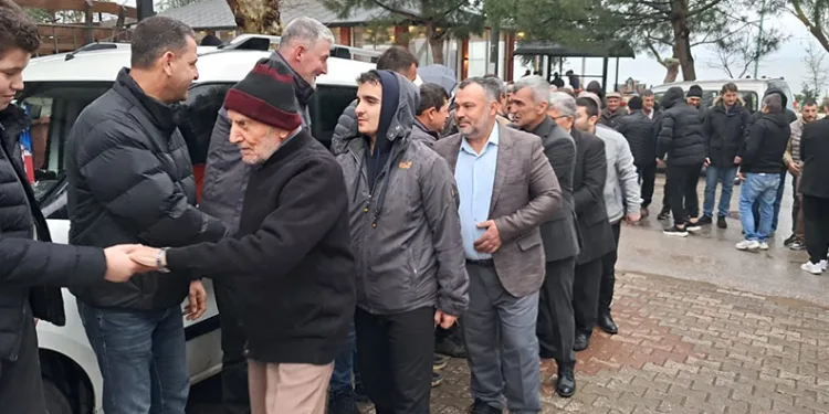 Boyalıca Mahallesi’nde bayram geleneği yaşatılıyor