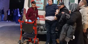 Bursa’da tartışma bir anda kavgaya dönüştü: 2 yaralı