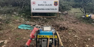 Bursa’da Jandarma 35 metrelik kaçak tüneli ortaya çıkardı
