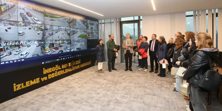 İspanyol Misafirlerden İnegöl’ün Nöbetçi Kitaphanelerine Tam Not