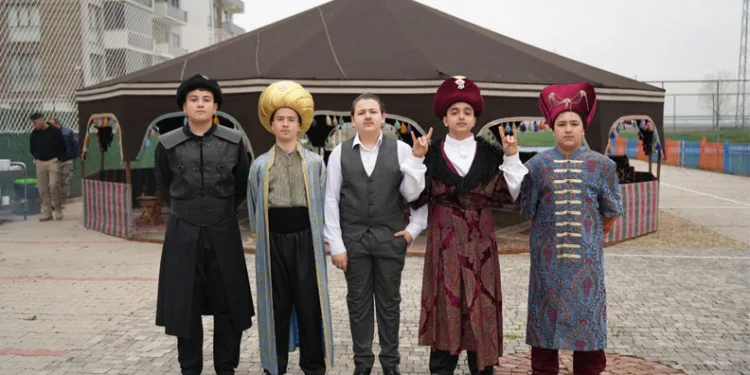 Yenişehir’de Nevruz Ateşi Yandı: Okyanus Koleji’nde Coşkulu Kutlama