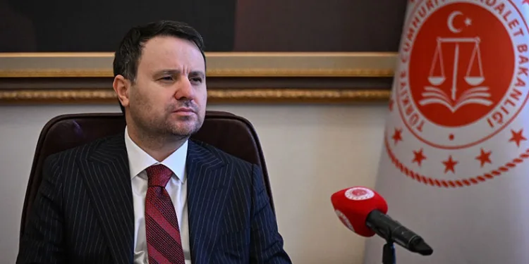 Gürlek’ten ticaret mahkemesi başkanı kriteri