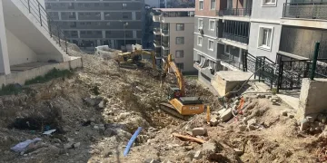Siirt’te akaryakıt istasyonunda çıkan yangında faciadan dönüldü