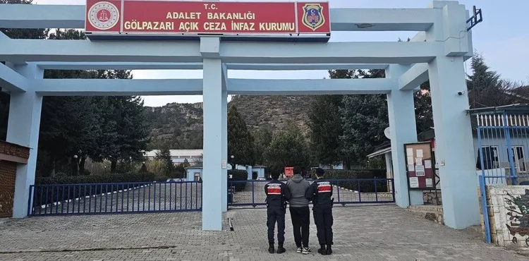 Siirt’te akaryakıt istasyonunda çıkan yangında faciadan dönüldü