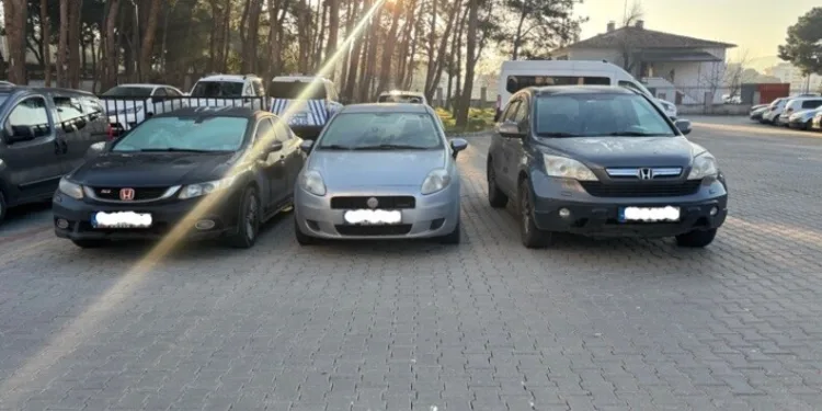 Evinin otoparkında öldürülen Kapalıçarşı esnafının davasında karar: 4 sanık hakkında müebbet, sanık eşe 17 yıl hapis