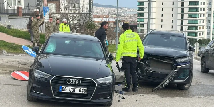 Evinin otoparkında öldürülen Kapalıçarşı esnafının davasında karar: 4 sanık hakkında müebbet, sanık eşe 17 yıl hapis