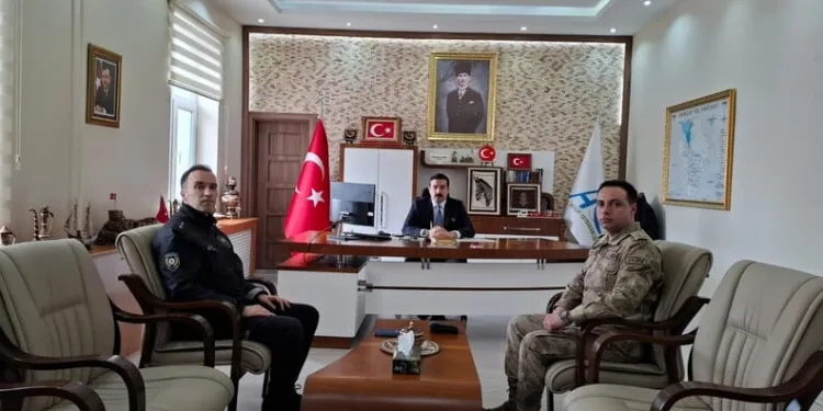Hakkari’de sağlık camiasını yasa boğan ölüm