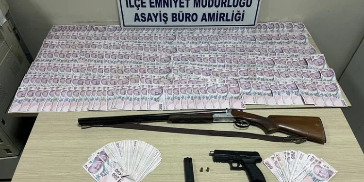 Sincan’da tır kazası: Zir Vadisi yolu trafiğe kapandı