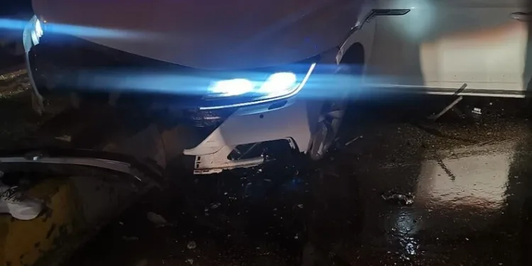 Bolu Dağı Tüneli’nde otomobille kamyonet çarpıştı: 2’si çocuk 4 yaralı