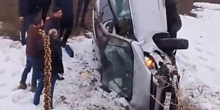 İstanbul’da kaçak içki operasyonu: Baza altından koli koli kaçak içki çıktı
