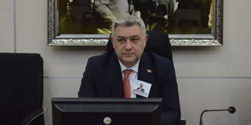 Tanju Özcan’ın yerine yeni başkanvekili seçildi