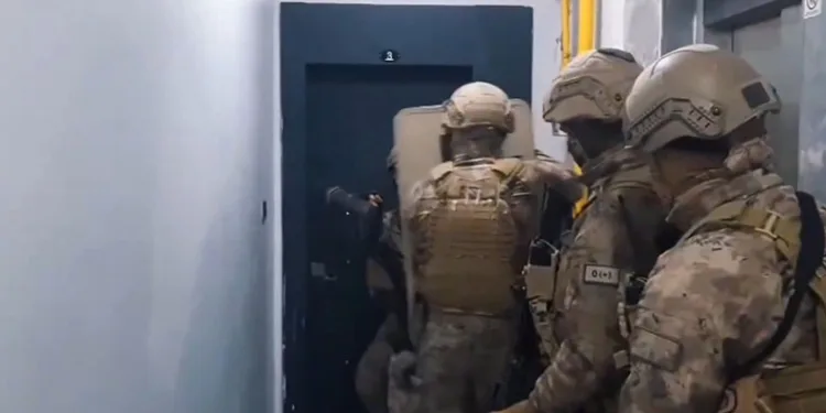 Şanlıurfa’da sahte kamu görevlisi operasyonu: 3 tutuklama