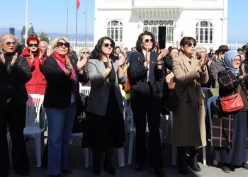 Mudanya’da 8 Mart dayanışması