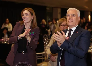 Bozbey: Kadın güçlüyse kent de güçlüdür