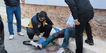 ‘Neden video çekiyorsun’ tartışması kanlı bitti: 3 yaralı