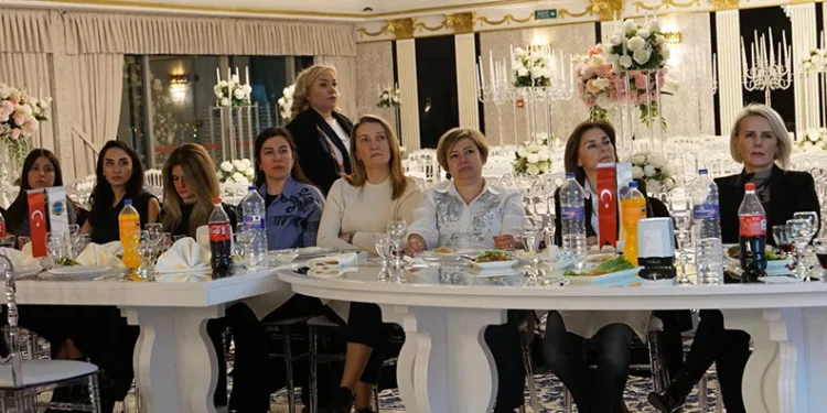 RUMELİSİAD’dan kadınlara özel iftar buluşması