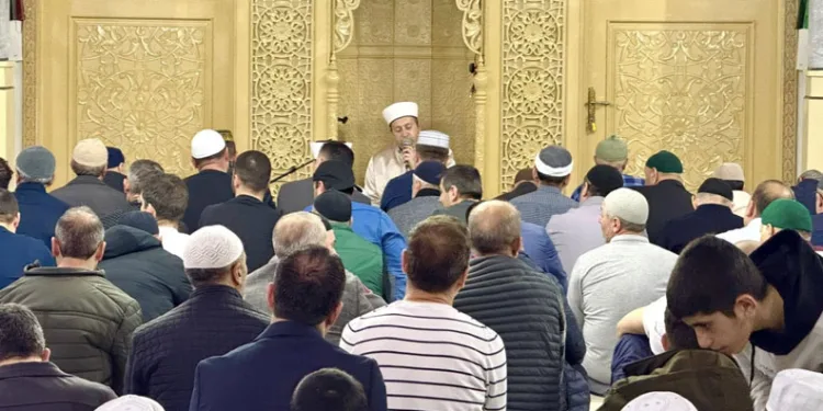 Hafız Musa Delipoyraz Toki Hz. Ali Camisinde İnegöllülerle Buluştu