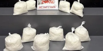Kargo gönderisinde 9 kilonun üzerinde uyuşturucu ele geçirildi