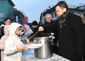 Osmangazi’de gönül sofraları büyüyor