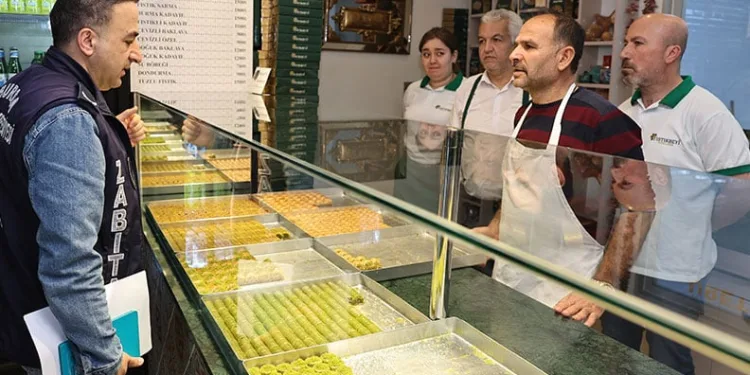 Nilüfer’de tatlı üreticilerine sıkı denetim
