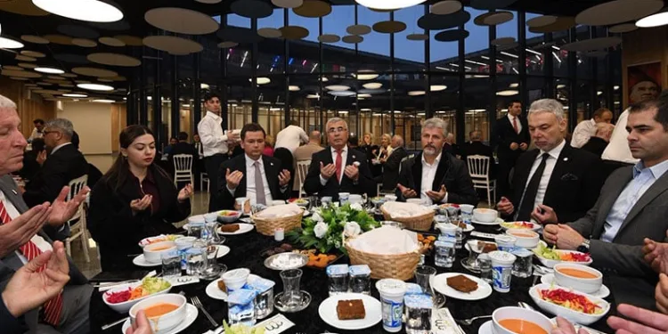 Osmangazi’de 136 mahalle tek yürek
