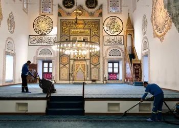Yıldırım’da camilere bayram temizliği