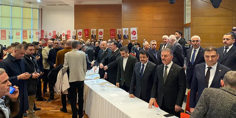 “Terörsüz Türkiye hedefi milli bir zorunluluktur”