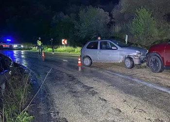 Bursa’da iki otomobil çarpıştı: 11 aylık bebek faciadan döndü