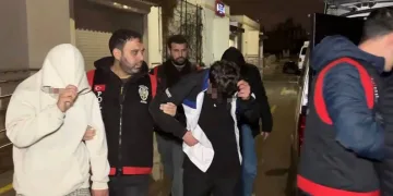 Sigara tartışması: 1 çocuk öldü, 2 kişi yaralandı, 5 çocuk tutuklandı