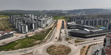 Büyükşehirle yeni yerleşimlere modern yollar