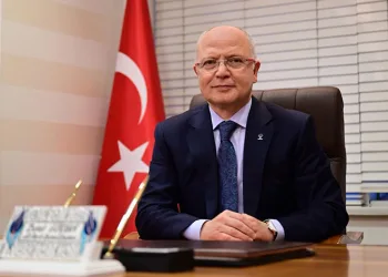 Davut Gürkan: “Bursa bu yetersizlikleri hak etmiyor”