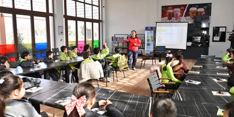 Osmangazi Belediyesi’nden çocuklara afet farkındalık eğitimi