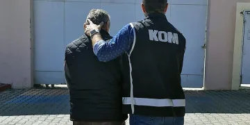 7,5 yıl hapis cezası bulunan firari FETÖ üyesi yakalandı