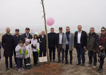 İznik’te fidanlar toprakla buluştu