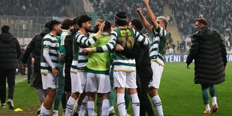 Bursaspor’dan şampiyonluk yarışında kritik galibiyet