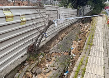 Bursa’da hafriyat çalışmasında yola zarar verdiler