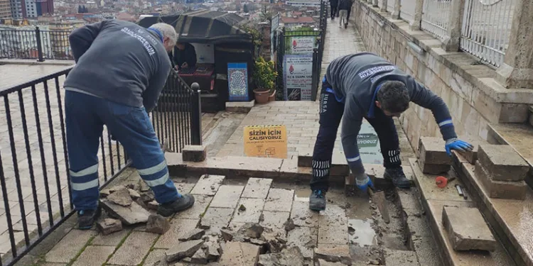 Tarihi Tophane Meydanı yenilendi