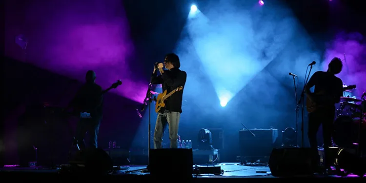 Bursa’da Can Ozan ile müzik dolu gece