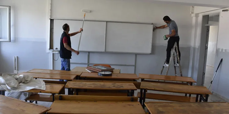 Karacabey’in dört bir yanına kapsamlı destek