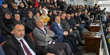 Şampiyonluk yolunda kritik randevu: Varank ve Çelik tribünde