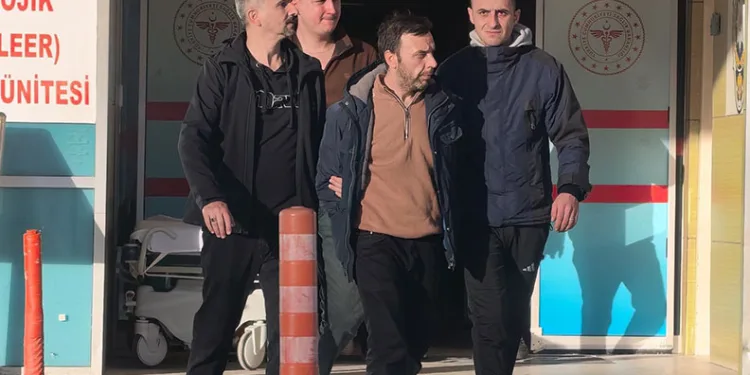 Bursa’da park halindeki araçları soyan şahıs yakalandı